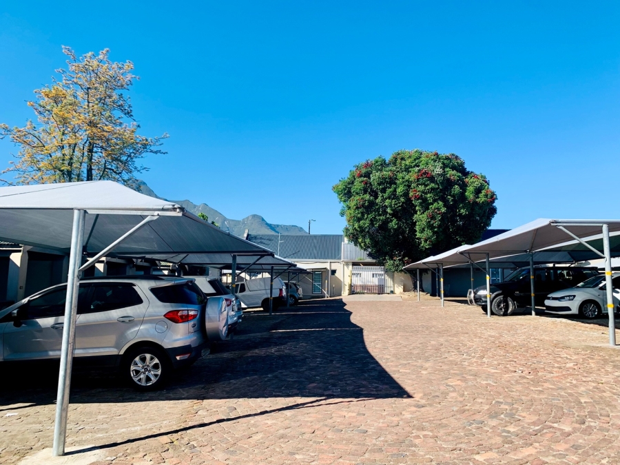 1 Bedroom Property for Sale in George Central Western Cape